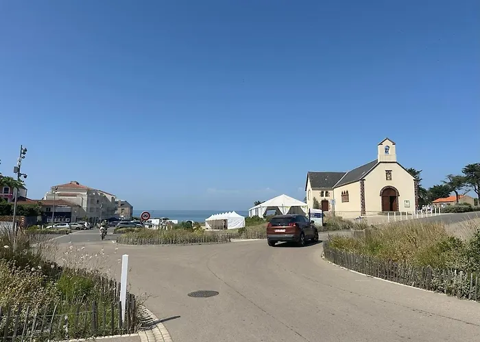 A L'ombre Du Marronnier * Префай