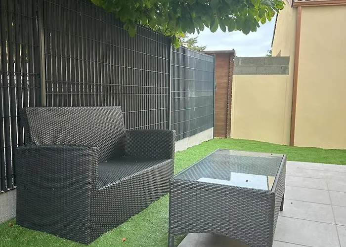 A L'ombre Du Marronnier * Префай